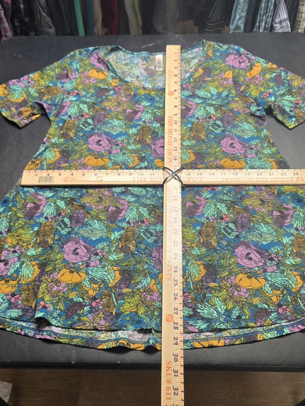 LuLaRoe Floral Scoop Neck Tunic Top Tee Teal Purple Large - Picture 8 of 8